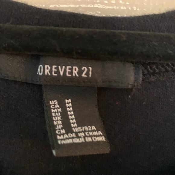 Forever 21 KISS Sleeveless Black Muscle Tee - Picture 4 of 4